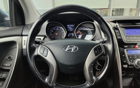 Hyundai i30 II рестайлинг, 2013 год, 869 000 рублей, 14 фотография