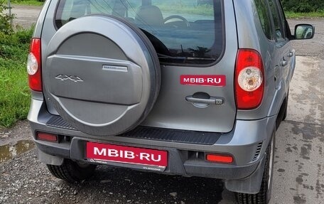 Chevrolet Niva I рестайлинг, 2012 год, 630 000 рублей, 3 фотография