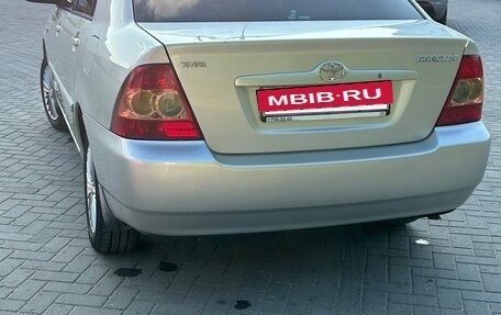 Toyota Corolla, 2005 год, 670 000 рублей, 7 фотография