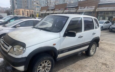 Chevrolet Niva I рестайлинг, 2009 год, 375 000 рублей, 2 фотография