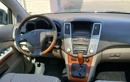 Lexus RX II рестайлинг, 2004 год, 1 150 000 рублей, 10 фотография