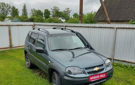 Chevrolet Niva I рестайлинг, 2019 год, 835 000 рублей, 2 фотография