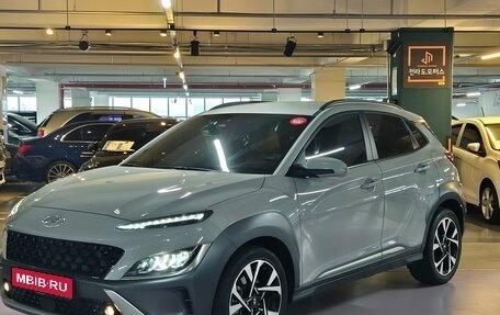 Hyundai Kona I, 2022 год, 1 810 000 рублей, 1 фотография
