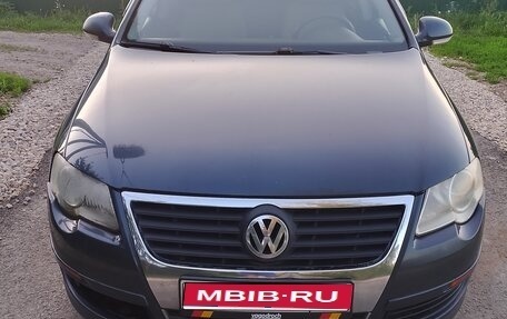 Volkswagen Passat B6, 2005 год, 480 000 рублей, 1 фотография