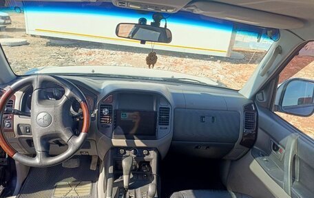 Mitsubishi Montero III, 2001 год, 990 000 рублей, 11 фотография