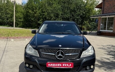 Mercedes-Benz C-Класс, 2012 год, 1 290 000 рублей, 2 фотография
