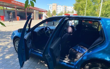 Volkswagen Golf IV, 2003 год, 440 000 рублей, 12 фотография