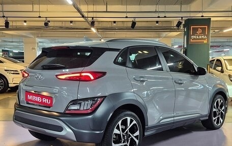 Hyundai Kona I, 2022 год, 1 810 000 рублей, 3 фотография