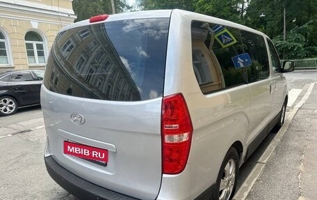 Hyundai H-1 II рестайлинг, 2008 год, 1 100 000 рублей, 5 фотография