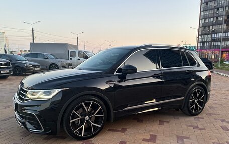 Volkswagen Tiguan II, 2021 год, 3 350 000 рублей, 28 фотография