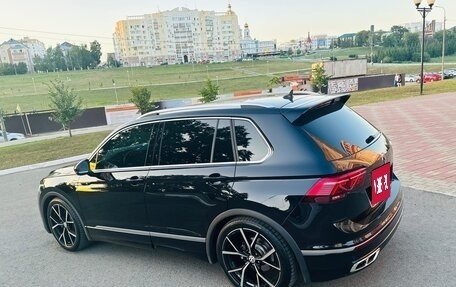 Volkswagen Tiguan II, 2021 год, 3 350 000 рублей, 37 фотография