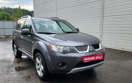 Mitsubishi Outlander III рестайлинг 3, 2008 год, 1 050 000 рублей, 3 фотография