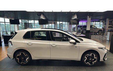 Volkswagen Golf VIII, 2025 год, 4 100 000 рублей, 6 фотография