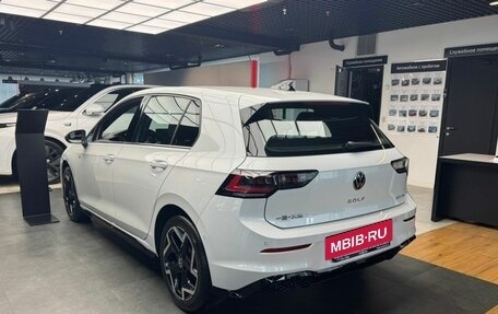 Volkswagen Golf VIII, 2025 год, 4 100 000 рублей, 3 фотография