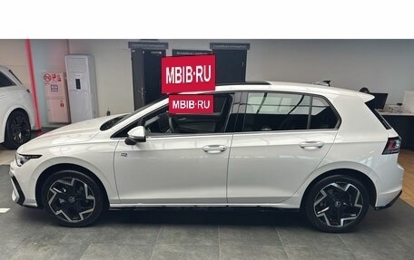 Volkswagen Golf VIII, 2025 год, 4 100 000 рублей, 2 фотография