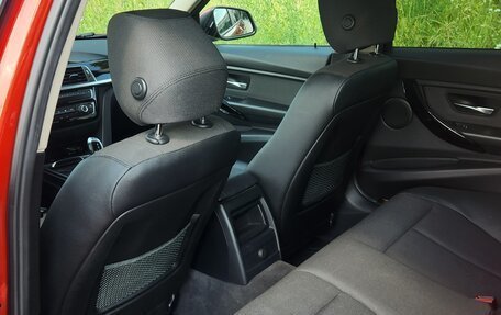BMW 3 серия, 2017 год, 2 300 000 рублей, 13 фотография