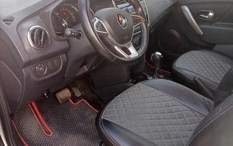 Renault Sandero II рестайлинг, 2018 год, 1 300 000 рублей, 14 фотография
