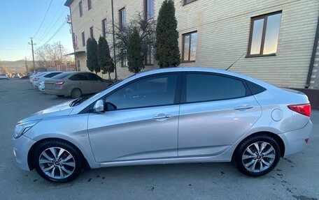 Hyundai Solaris II рестайлинг, 2014 год, 1 050 000 рублей, 4 фотография