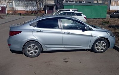 Hyundai Solaris II рестайлинг, 2012 год, 600 000 рублей, 1 фотография