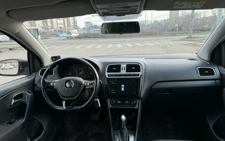 Volkswagen Polo VI (EU Market), 2017 год, 1 050 000 рублей, 15 фотография