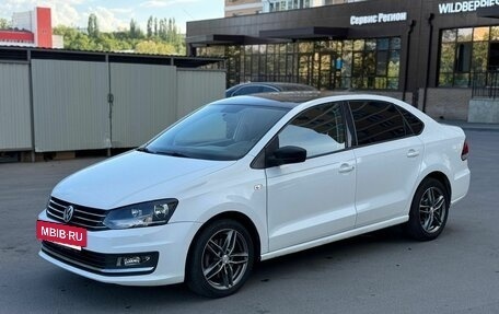Volkswagen Polo VI (EU Market), 2017 год, 1 050 000 рублей, 5 фотография