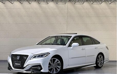 Toyota Crown, 2022 год, 2 530 000 рублей, 2 фотография