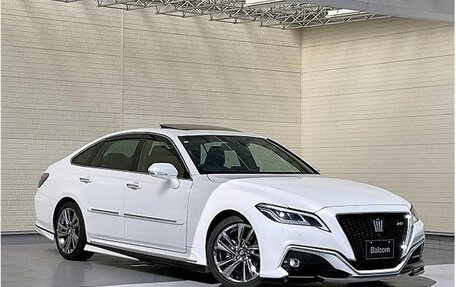 Toyota Crown, 2022 год, 2 530 000 рублей, 4 фотография
