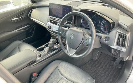Toyota Crown, 2022 год, 2 530 000 рублей, 12 фотография