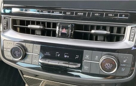 Toyota Crown, 2022 год, 2 530 000 рублей, 11 фотография