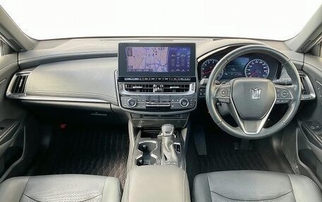 Toyota Crown, 2022 год, 2 530 000 рублей, 10 фотография