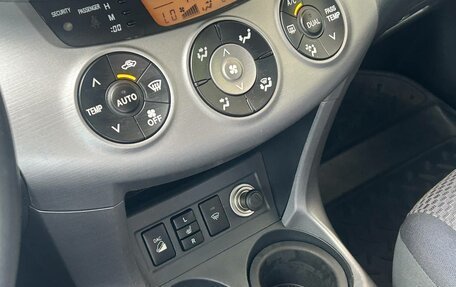 Toyota RAV4, 2007 год, 1 090 000 рублей, 5 фотография