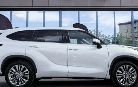 Toyota Highlander, 2025 год, 5 110 000 рублей, 9 фотография