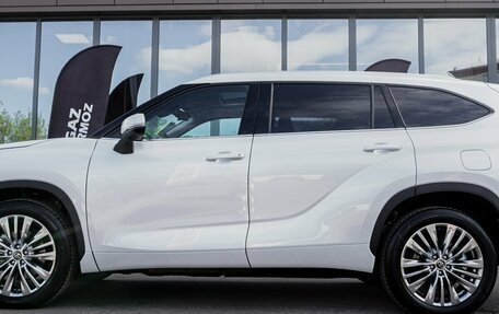 Toyota Highlander, 2025 год, 5 110 000 рублей, 2 фотография