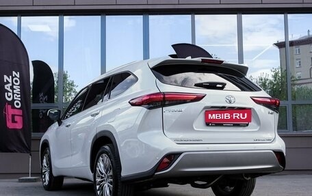 Toyota Highlander, 2025 год, 5 110 000 рублей, 8 фотография