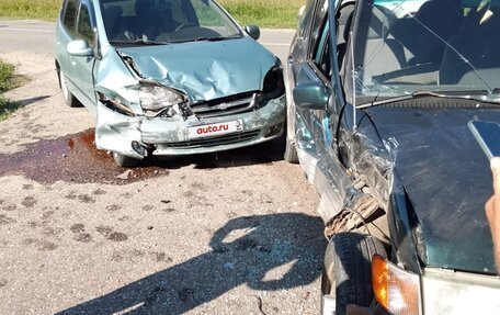 KIA Sportage IV рестайлинг, 2003 год, 109 000 рублей, 9 фотография