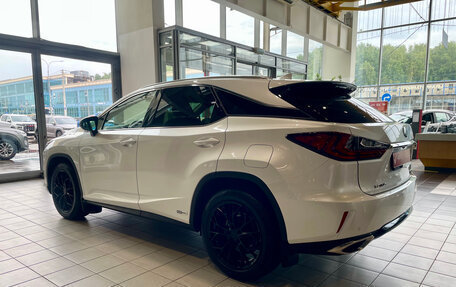 Lexus RX IV рестайлинг, 2018 год, 3 899 000 рублей, 7 фотография
