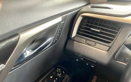 Lexus RX IV рестайлинг, 2018 год, 3 899 000 рублей, 10 фотография