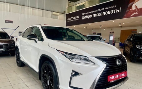 Lexus RX IV рестайлинг, 2018 год, 3 899 000 рублей, 3 фотография
