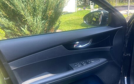 KIA Cerato IV, 2019 год, 1 700 000 рублей, 7 фотография