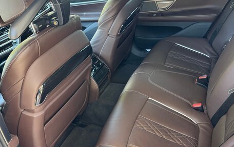 BMW 7 серия, 2018 год, 3 900 000 рублей, 7 фотография