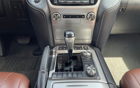 Toyota Land Cruiser 200, 2016 год, 5 820 000 рублей, 16 фотография