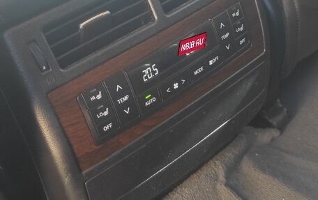 Toyota Land Cruiser 200, 2016 год, 5 820 000 рублей, 7 фотография