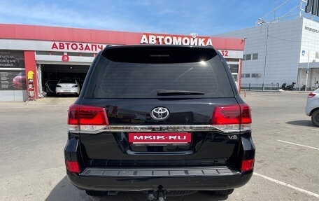 Toyota Land Cruiser 200, 2016 год, 5 820 000 рублей, 11 фотография