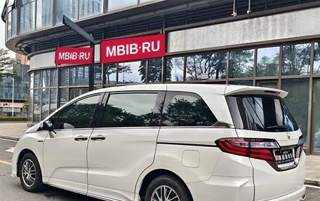 Honda Odyssey IV, 2021 год, 2 300 000 рублей, 2 фотография
