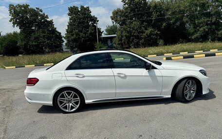 Mercedes-Benz E-Класс, 2015 год, 3 300 000 рублей, 6 фотография