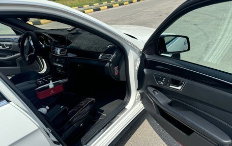 Mercedes-Benz E-Класс, 2015 год, 3 300 000 рублей, 16 фотография