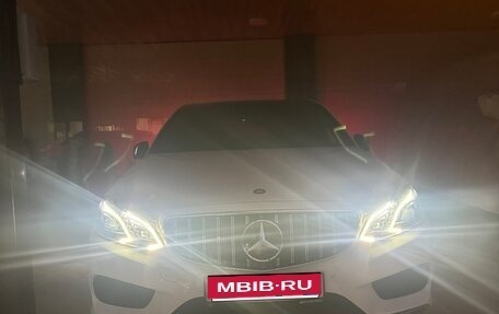 Mercedes-Benz E-Класс, 2015 год, 3 300 000 рублей, 22 фотография