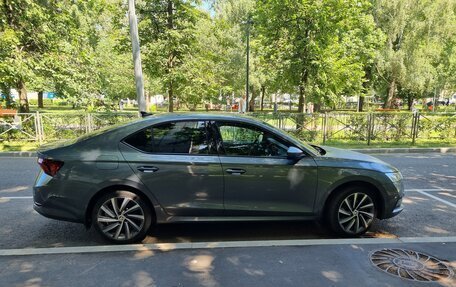 Skoda Octavia IV, 2022 год, 3 200 000 рублей, 24 фотография