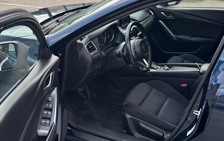 Mazda 6, 2018 год, 1 800 000 рублей, 13 фотография
