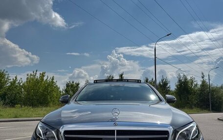 Mercedes-Benz E-Класс, 2020 год, 5 600 000 рублей, 15 фотография